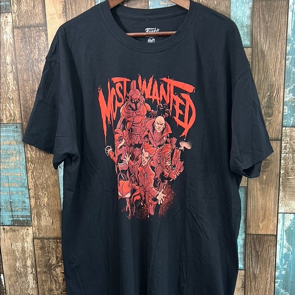 Funko DC Black and Red Graphic Tee - Picture 3 of 11